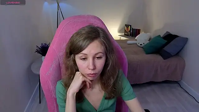 Lill Mary online show from 02.16.25