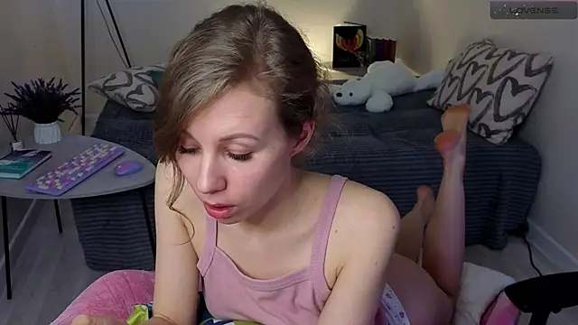 Lill Mary online show from 03.05.25