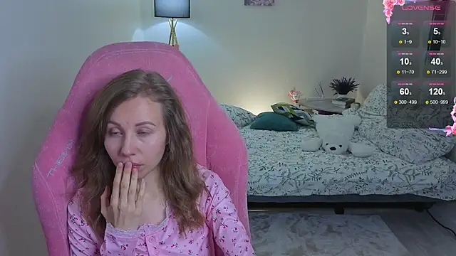 Lill Mary online show from 09.19.25