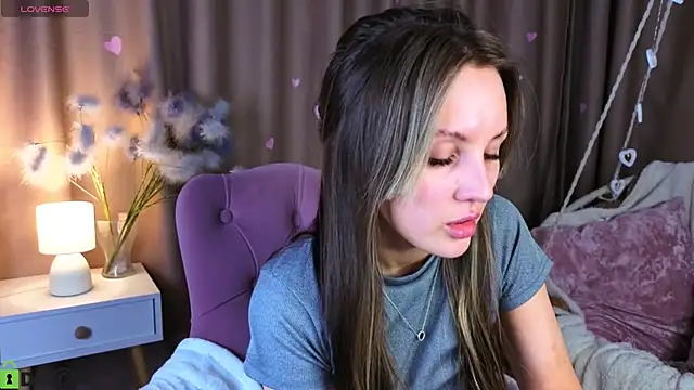 Snapshot of Wendy_mm chatting on 02.22.26 Wendy mm online show from 02.22.26