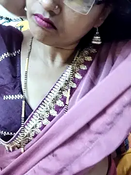 Snapshot of anuradha1432 chatting on 09.10.25 anuradha1432 online show from 09.10.25