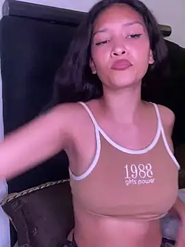 baby lizy online show from 12.12.24