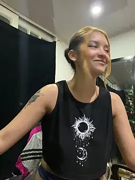 baby lizy online show from 01.05.25