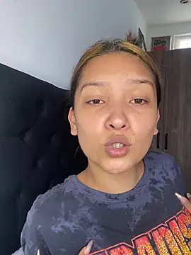 baby lizy online show from 01.28.25