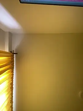 baby lizy online show from 11.04.25