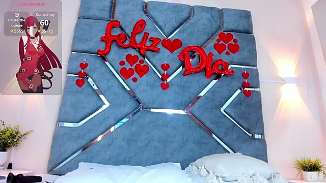 ashlyrey-1 online show from 02.14.25