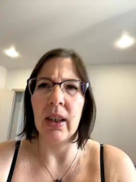 B Bonya m online show from 09.10.25