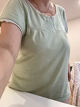 B Bonya m online show from 10.17.25