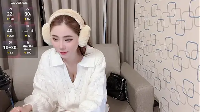 Snapshot of sweet5200 chatting on 12.11.24 sweet5200 online show from 12.11.24