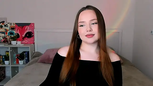 Snapshot of LittleKiitten chatting on 04.24.26 LittleKiitten online show from 04.24.26