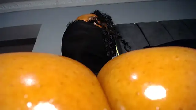 Snapshot of XPanther_24 chatting on 02.09.26 XPanther 24 online show from 02.09.26