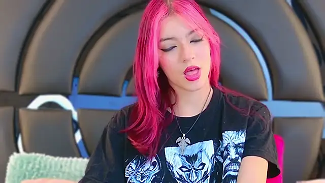 ElizabetthKitty online show from 02.05.25