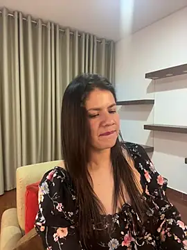 Alice Biel online show from 03.20.25