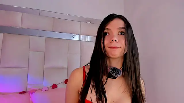 Snapshot of isabella_gomez11 chatting on 02.15.26 isabella gomez11 online show from 02.15.26