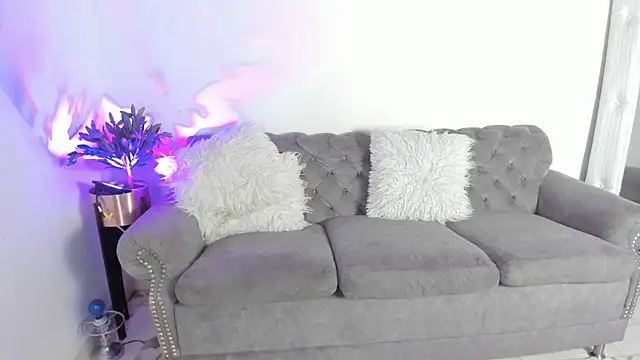 Snapshot of Sofi_Vasquez chatting on 01.28.25 Sofi Vasquez online show from 01.28.25