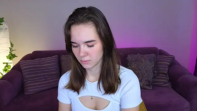 Snapshot of LindaRobertz chatting on 01.16.25 LindaRobertz online show from 01.16.25