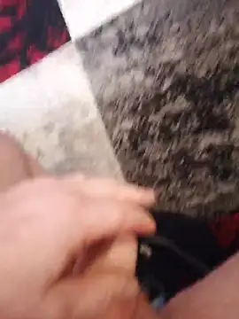 Warumnicht1980 online show from 10.29.25