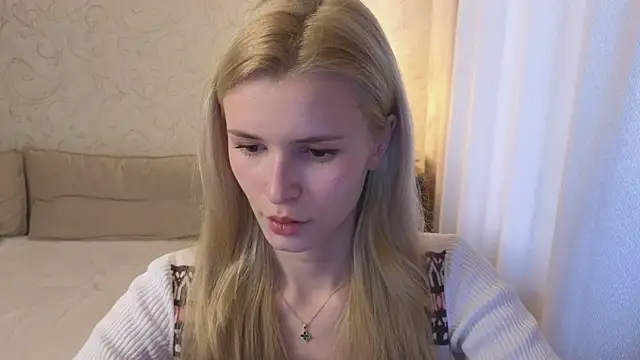 Snapshot of elsa_limerence chatting on 05.30.26 elsa limerence online show from 05.30.26