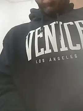 Snapshot of jonyfree1978 chatting on 12.18.24 jonyfree1978 online show from 12.18.24