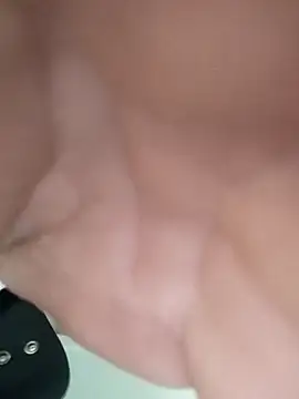 Snapshot of jonyfree1978 chatting on 03.22.25 jonyfree1978 online show from 03.22.25