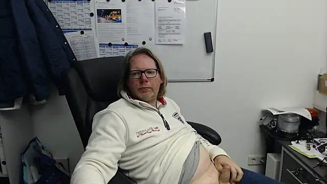 VSteph online show from 12.15.25