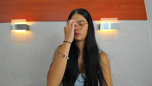 adara scot online show from 09.30.25