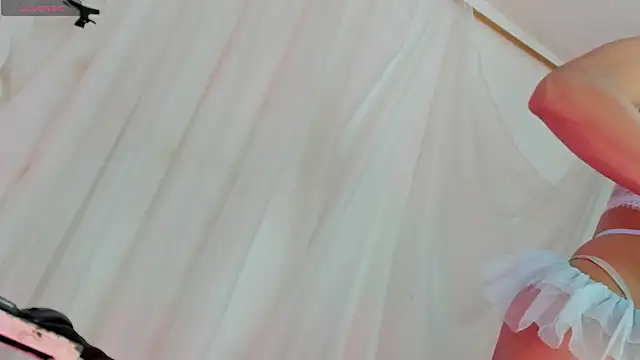 Itsme Daniela online show from 12.20.25