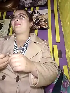 Snapshot of ambar_07 chatting on 12.19.24 ambar 07 online show from 12.19.24