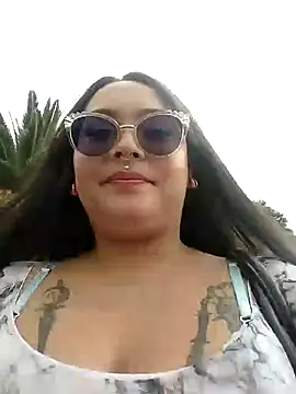 Snapshot of ambar_07 chatting on 02.05.25 ambar 07 online show from 02.05.25