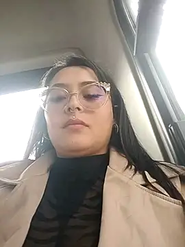 Snapshot of ambar_07 chatting on 02.14.25 ambar 07 online show from 02.14.25