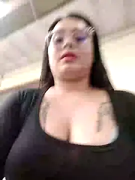 Snapshot of ambar_07 chatting on 02.28.25 ambar 07 online show from 02.28.25