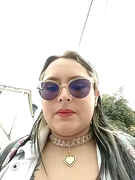 Snapshot of ambar_07 chatting on 09.11.25 ambar 07 online show from 09.11.25