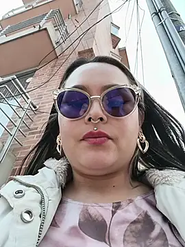 Snapshot of ambar_07 chatting on 10.21.25 ambar 07 online show from 10.21.25