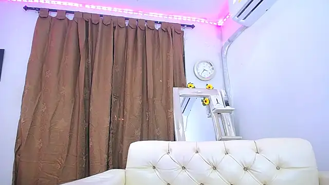 Isis queen1 online show from 03.07.25