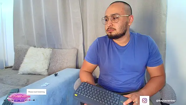 Snapshot of XXCOUPLESSEX chatting on 04.04.26 XXCOUPLESSEX online show from 04.04.26