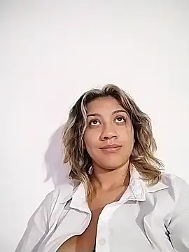 nina carther online show from 02.28.25