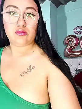 Snapshot of Nathahot69 chatting on 03.22.25 Nathahot69 online show from 03.22.25