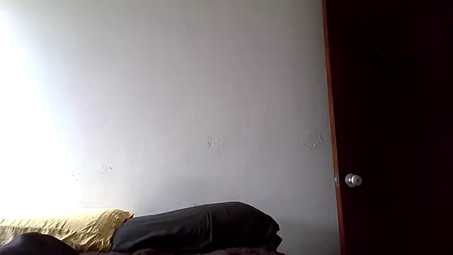 Tiramisu89 online show from 10.15.25