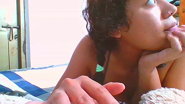 Snapshot of perverted_couple_- chatting on 12.11.24 perverted couple - online show from 12.11.24