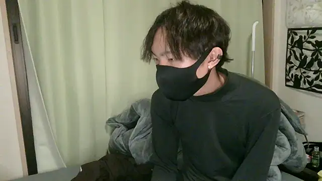 UKI06 online show from 12.16.24