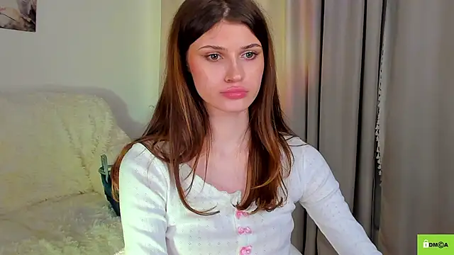 Hello Vivienne online show from 12.09.24