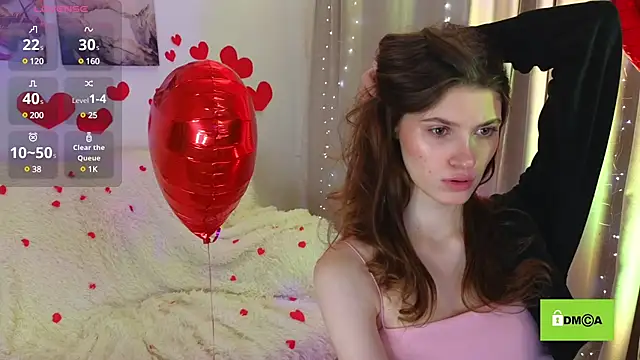 Hello Vivienne online show from 02.14.25