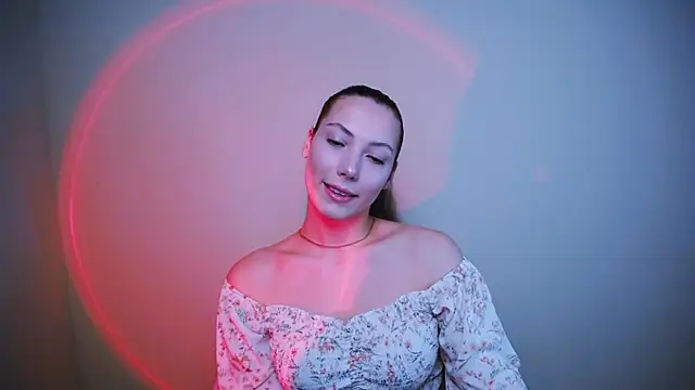 Snapshot of VanessaMay_ chatting on 12.14.24 VanessaMay online show from 12.14.24