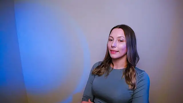 Snapshot of VanessaMay_ chatting on 01.14.25 VanessaMay online show from 01.14.25