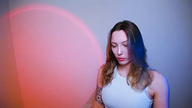 Snapshot of VanessaMay_ chatting on 01.18.25 VanessaMay online show from 01.18.25