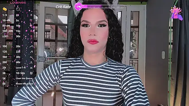 Snapshot of gatitavenecis chatting on 12.22.24 gatitavenecis online show from 12.22.24