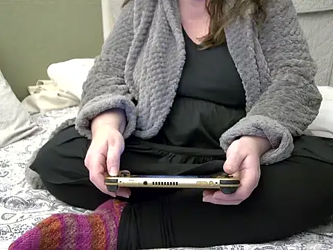 MarthaBriest online show from 10.28.25