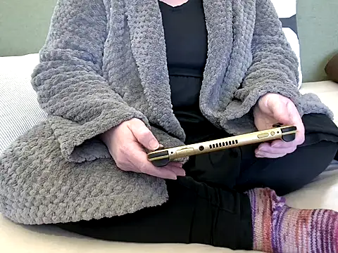 MarthaBriest online show from 04.05.26