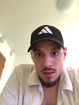 Snapshot of denz9209 chatting on 03.22.25 denz9209 online show from 03.22.25