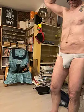 Snapshot of lucboyslam chatting on 02.22.25 lucboyslam online show from 02.22.25